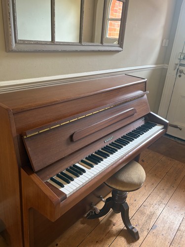 Upright piano knight brown - upright,