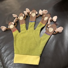 The Puppet Company 5 little