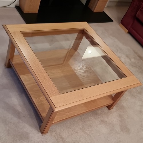 Square oak wooden coffee - m&s,