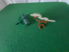 BRITAINS Farm Deetail 1:32  VINTAGE  ACROBAT HAY RAKE 9537 & GREEN FRAMED ROLLER