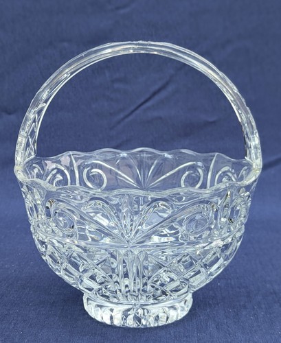 Gorgeous pressed glass - pressed, round