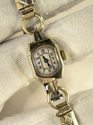 9ct gold ladies - gold,
