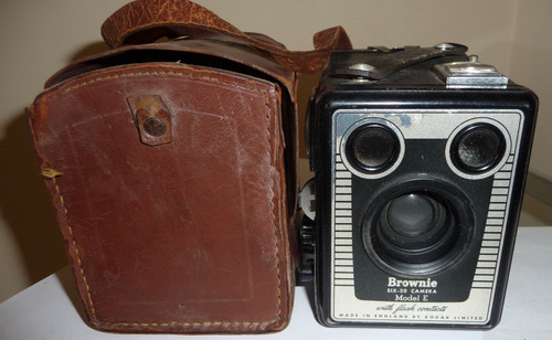 Vintage 1950s kodak brownie - vintage,