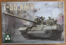 TAKOM 2042 - RUSSIAN T-55 AMV MEDIUM TANK - HIGHLY DETAILED 1/35 SCALE MODEL KIT