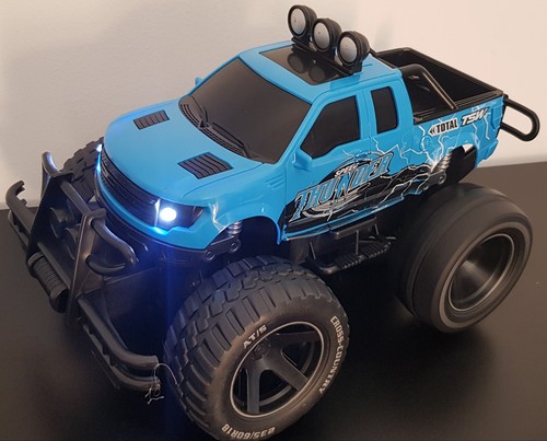 Monster truck cross country - monster,