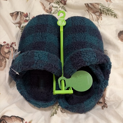 Crocs slippers buffalo plaid - crocs,