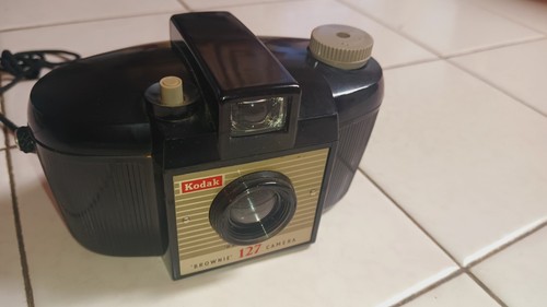 Kodak brownie 127 camera - brownie,
