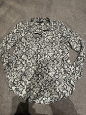 Women’s New Look Black Snakeskin Long Sleeve Shirt Size 10