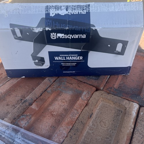 Husqvarna automower wall - husqvarna,