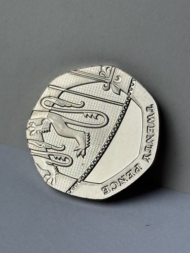 2014 shield 20p uncirculated - 20p,