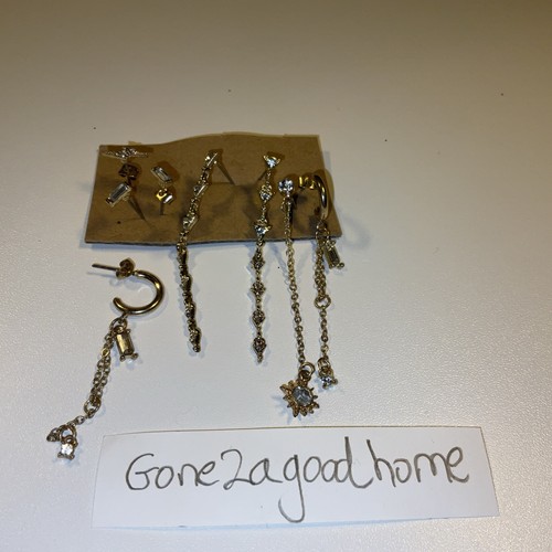 Gold earring bundle - gold,