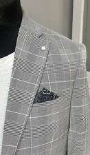 BURTON Menswear London 2 piece Slim Fit Grey Plaid Men’s Suit. C-40”S, W-30”S/28