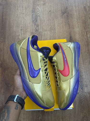 Kobe undefeated hall fame - 5,