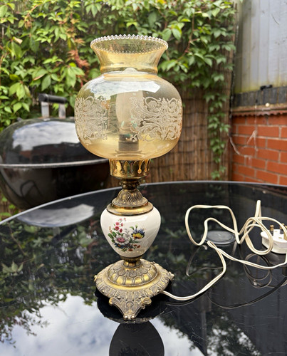 Vintage floral table lamp - vintage,