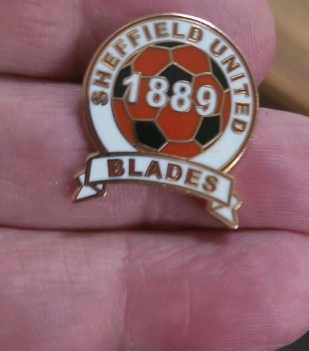 Sheffield united badge wear - united,