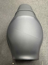 (52) Genuine Kawasaki Vulcan VN900 2007-11 Dual Seat Saddle 53066-0175