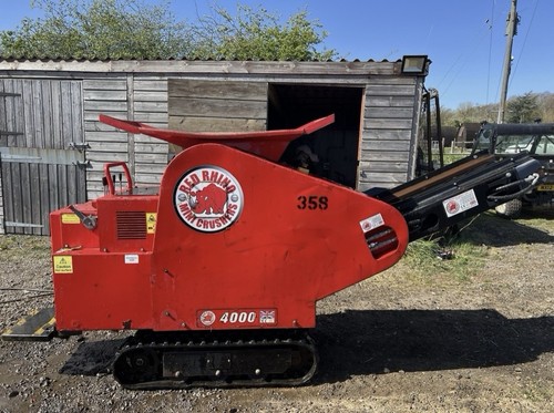 Red rhino crusher hire - red,