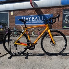 PRE-OWNED SPECIALIZED ROUBAIX