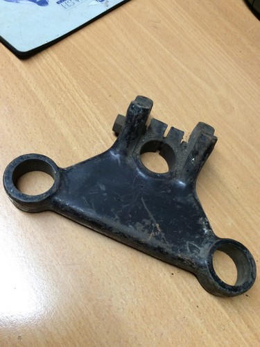 Motorcycle top yoke - top,