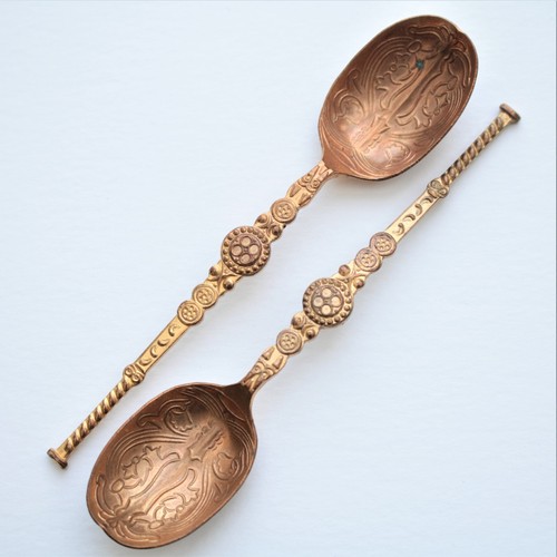 Pair coronation anointing - pair,
