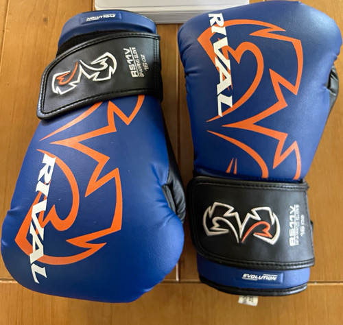 Rival evolution rs11v sparring - evolution,