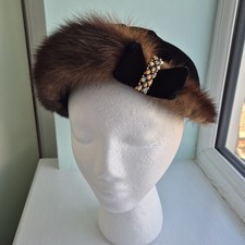 Ladies Black Velvet Cocktail