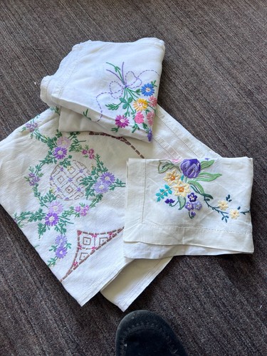 Vintage hand embroidered linen - embroidered,