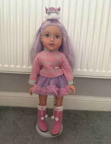 Designafriend fashion doll - designafriend,