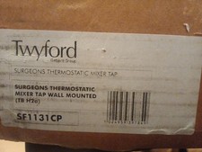 Twyford Sola washbasin tap