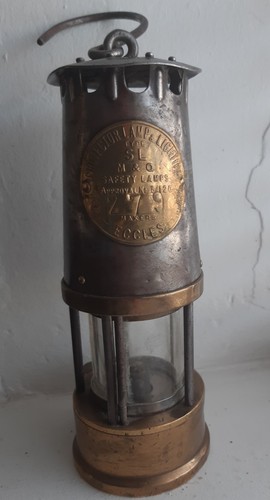 Vintage protector lamp eccles - protector,