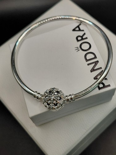 Pandora preloved ltd edition - preloved,