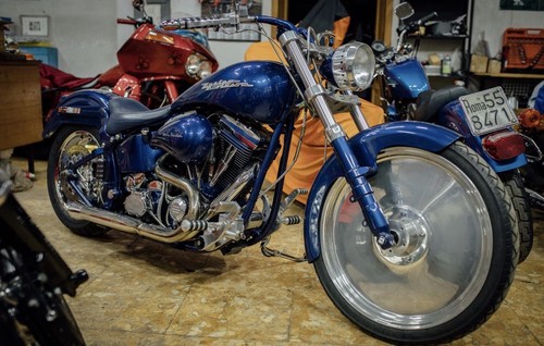 1991 harley moto softail - 1991,