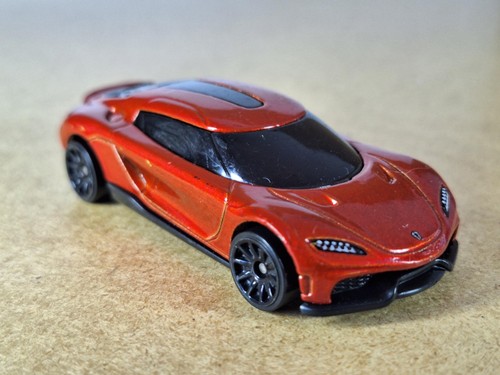 Hot wheels koenigsegg gemera - koenigsegg,