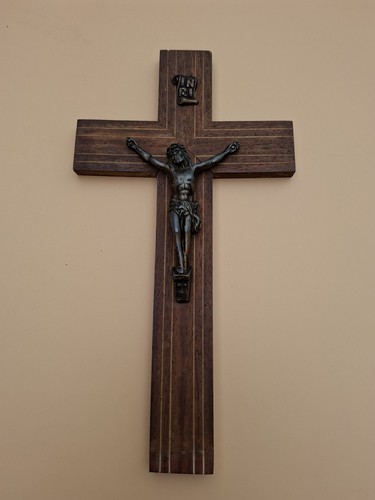 Crucifix wood metal vintage - metal,