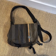 Crumpler Dinky Di Messenger