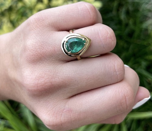 Natural zambian emerald ring - zambian,