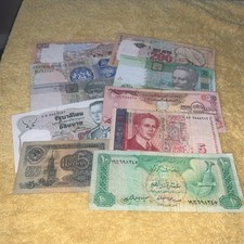 Mixed Foreign Banknotes  10
