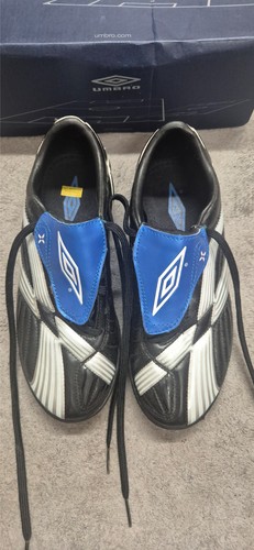 Size umbro moulded - umbro, stud