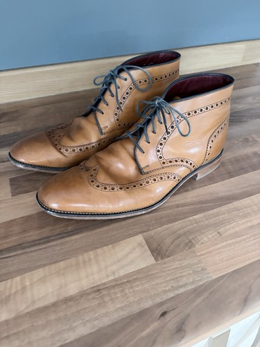 Tan coloured loake - coloured, leather