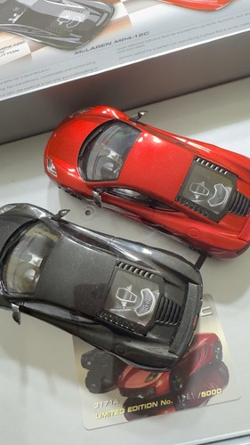 Scalextric both red - red, &
