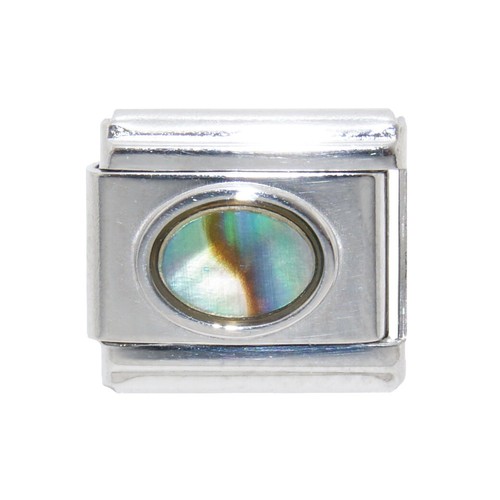 Oval mother pearl - of,