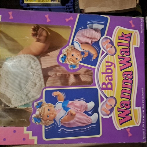 Baby wanna walk - wanna, hasbro