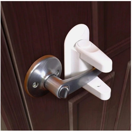 Universal door lever - door,