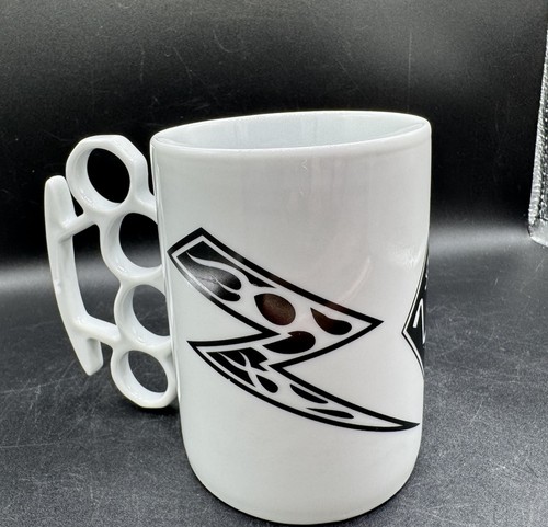 Thabto knuckle duster mug - knuckle,