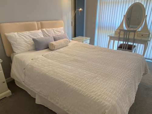 Sealy king size - bed, &