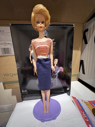 Vintage 1961 bubblecut barbie - bubblecut,