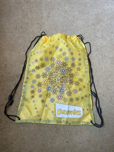 Official girlguiding brownies - girlguiding,