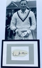 Len Hutton English Cricket  Legend , 1916 - 1990 Original 10 x 8 Signature Piece
