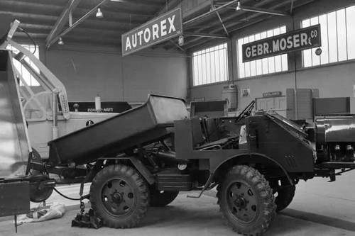 Unimog light tipper lorry - , 1953