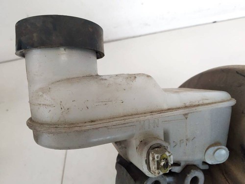 Brake master cylinder - master,